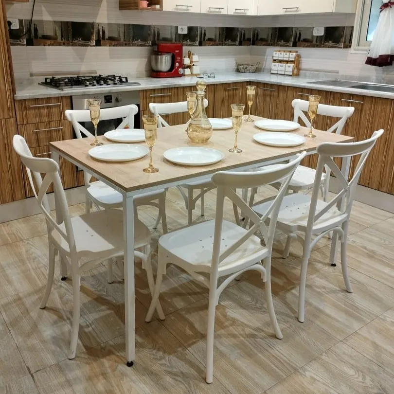 Table avec 6 Chaises