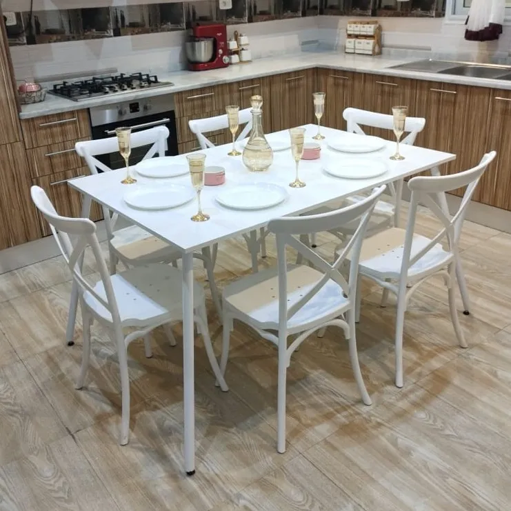 Table avec 6 Chaises