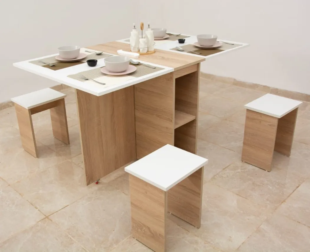 Table avec 4 Tabourets